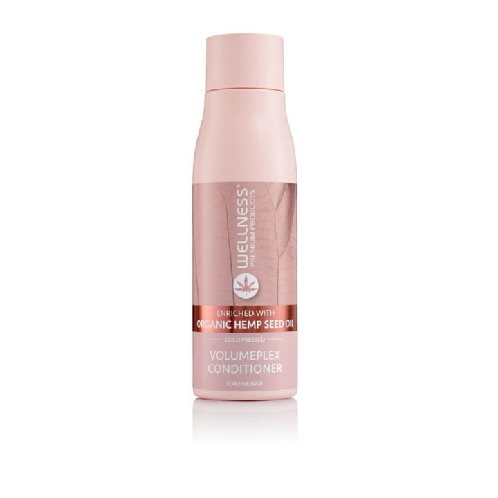 Nourishing shampoo with hyaluronic acid